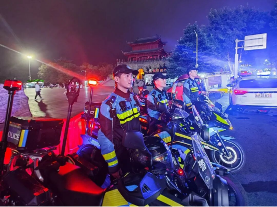 ����������˫�ڡ�������������